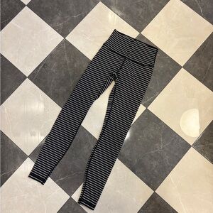 Lululemon wunder under Black and White Striped Leggings